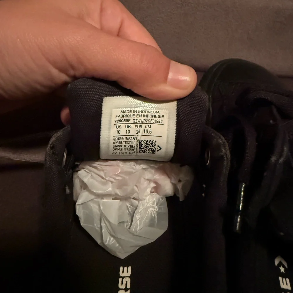 Kids Black Converse Sneakers size 10